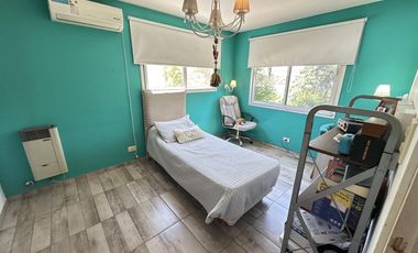 Casa en el barrio privado Jardines de Escobar