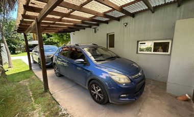 Casa en el barrio privado Jardines de Escobar