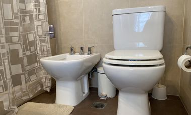 Departamento en  edificio Palmeras sobre Avenida