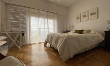 Departamento en  edificio Palmeras sobre Avenida