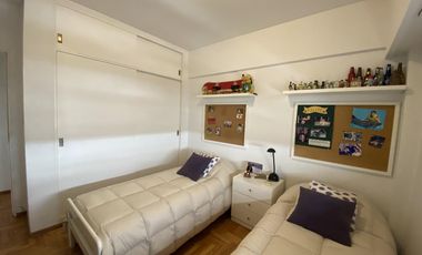 Departamento en  edificio Palmeras sobre Avenida