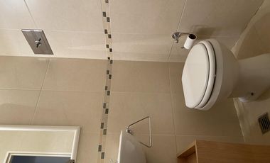 Departamento en  edificio Palmeras sobre Avenida