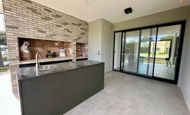 Casa en Cadaques Funes Hills