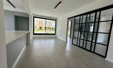 Casa en Cadaques Funes Hills