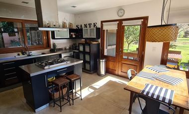 VENTA CASA 3 DORM. - AYRES DE PILAR - PILAR