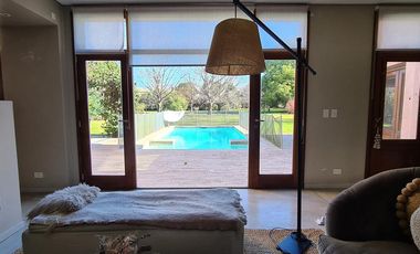 VENTA CASA 3 DORM. - AYRES DE PILAR - PILAR