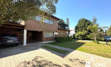 Venta Casa 4 dormitorios con jardín y piscina Cielo Barrio Cerrado Roldán Santa Fe