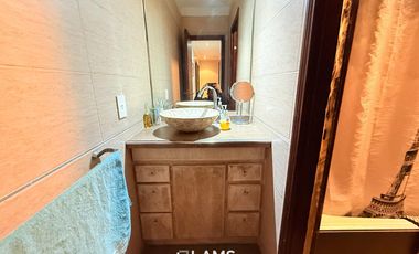 Venta - Piso 5 ambientes - Zona Centro