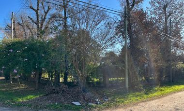 Terreno en  Luis guillon 610 mts2