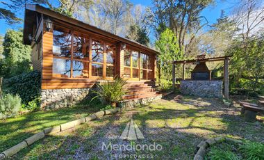 Casa 3 amb con Pileta y Quincho (840 m2 de lote) en Bruno e/ Olga y Ofelia - Sierra de los Padres