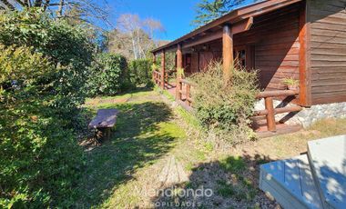 Casa 3 amb con Pileta y Quincho (840 m2 de lote) en Bruno e/ Olga y Ofelia - Sierra de los Padres