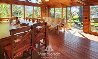 Casa 3 amb con Pileta y Quincho (840 m2 de lote) en Bruno e/ Olga y Ofelia - Sierra de los Padres