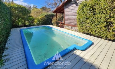 Casa 3 amb con Pileta y Quincho (840 m2 de lote) en Bruno e/ Olga y Ofelia - Sierra de los Padres