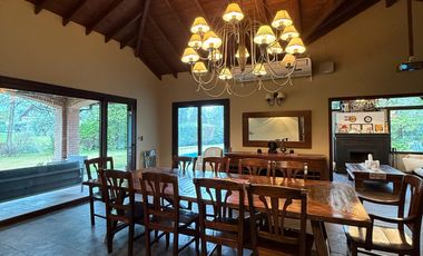 Casa - Canning (E. Echeverria)