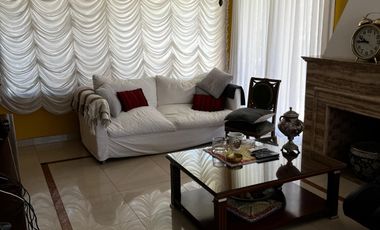 Casa - Canning (E. Echeverria)