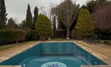 Casa - Canning (E. Echeverria)