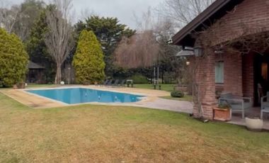 Casa - Canning (E. Echeverria)