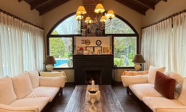 Casa - Canning (E. Echeverria)