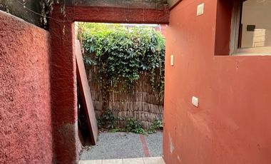 ARRIENDO CASA INTERIOR LA REINA