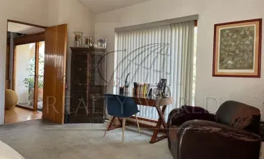 Casa en venta en Tetelpan, Álvaro Obregón, Ciudad de México