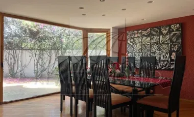 Casa en venta en Tetelpan, Álvaro Obregón, Ciudad de México