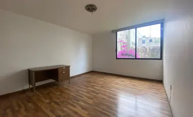 Casa en venta en Xotepingo, Coyoacán, Ciudad de México