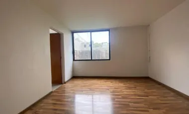 Casa en venta en Xotepingo, Coyoacán, Ciudad de México
