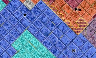 Se vende el block de dos inmuebles intercomunicados con salida a dos calles,  Dardo Rocha y Alsina.