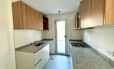 Departamento en Banfield Este