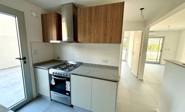 Departamento en Banfield Este