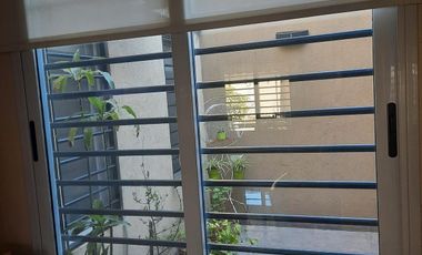 Casa multifamiliar en venta - 195 m2 cubiertos   jardin-  Wilde