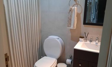 Casa multifamiliar en venta - 195 m2 cubiertos   jardin-  Wilde