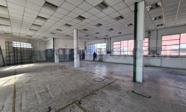 Alquiler  Galpón  800 en 2 plantas m2 cubiertos  Valentín Alsina