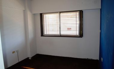 Departamento de 3 dormitorio y cochera