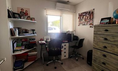 Casa 5 ambientes con pileta en venta Fincas de Iraola II