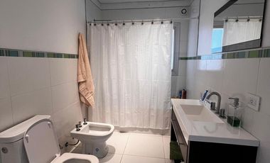 Casa 5 ambientes con pileta en venta Fincas de Iraola II