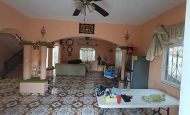 CASA AMPLIA EN LA COL. NAVIDAD ACAPULCO