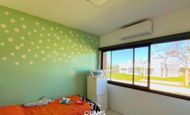 Venta - Casa 3 ambientes - Barrancas de San Benito