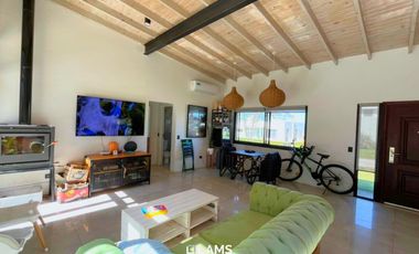 Venta - Casa 3 ambientes - Barrancas de San Benito