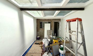 Casa en dos plantas con terraza