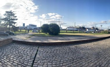 Depósito sobre Colectora Panamericana y Buen Ayre - Don Torcuato