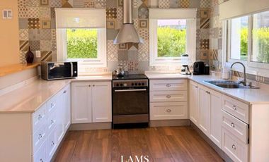 Alquiler temporada 25/26 - Casa de 3 ambientes en Barrio Privado Arenas del Sur