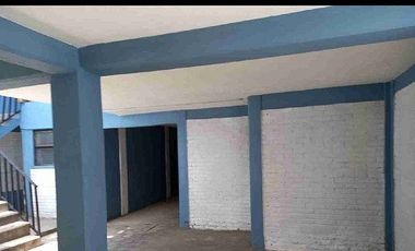 EXCELENTE Y UBICADISIMA CASA EN RENTA!!