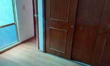 EXCELENTE Y UBICADISIMA CASA EN RENTA!!