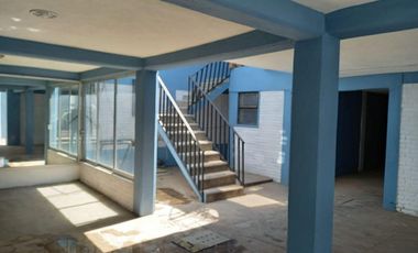 EXCELENTE Y UBICADISIMA CASA EN RENTA!!