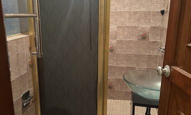 EXCELENTE Y UBICADISIMA CASA EN RENTA!!