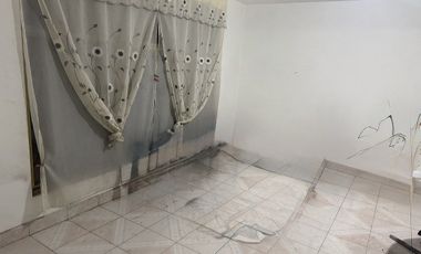 EXCELENTE Y UBICADISIMA CASA EN RENTA!!