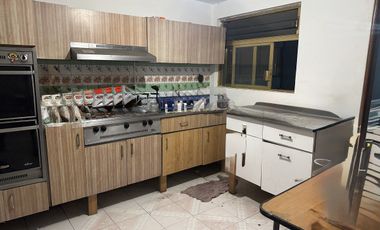 EXCELENTE Y UBICADISIMA CASA EN RENTA!!