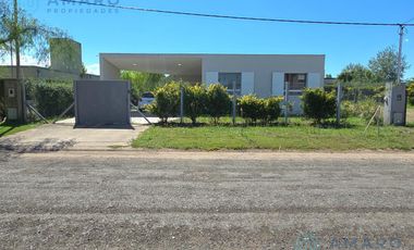 VENTA · CASA · 2 DORMITORIOS · ACEQUIAS DEL AIRE · ROLDAN