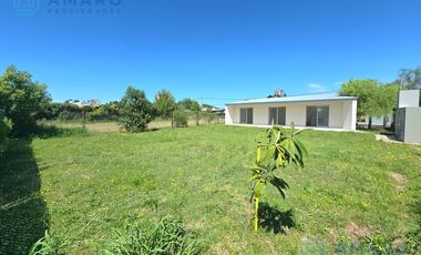 VENTA · CASA · 2 DORMITORIOS · ACEQUIAS DEL AIRE · ROLDAN